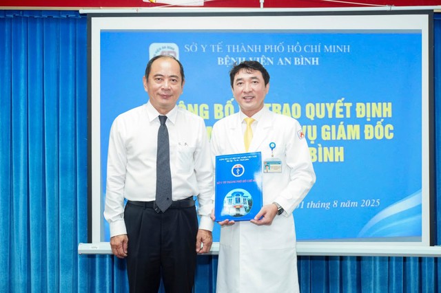 Lễ công bố và trao Quyết định bổ nhiệm lại chức vụ Giám đốc Bệnh viện An Bình: Khẳng định vị thế và tầm nhìn phát triển- Ảnh 2.
