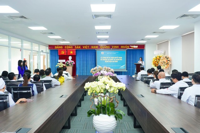 Lễ công bố và trao Quyết định bổ nhiệm lại chức vụ Giám đốc Bệnh viện An Bình: Khẳng định vị thế và tầm nhìn phát triển- Ảnh 1.