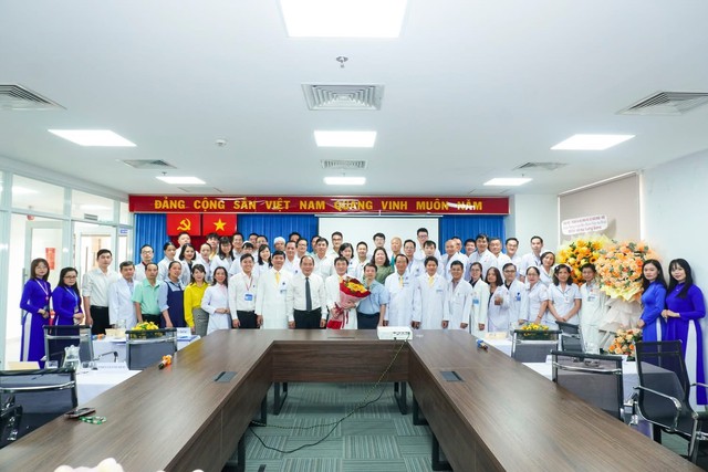 Lễ công bố và trao Quyết định bổ nhiệm lại chức vụ Giám đốc Bệnh viện An Bình: Khẳng định vị thế và tầm nhìn phát triển- Ảnh 4.