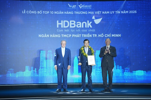 HDBank giữ vị trí thứ 3 Top ngân hàng niêm yết uy tín và hiệu quả nhất Việt Nam- Ảnh 1. HDBank giữ vị trí thứ 3 Top ngân hàng niêm yết uy tín và hiệu quả nhất Việt Nam- Ảnh 1.