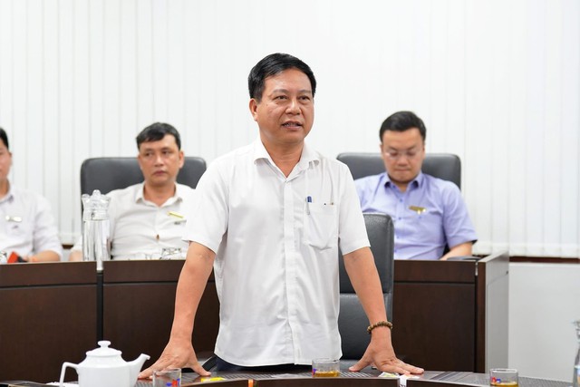 TS. Vũ Anh Đức – Bí thư Đảng ủy, Chủ tịch Hội đồng Trường phát biểu chúc mừng sự kiện thành lập CITT.
