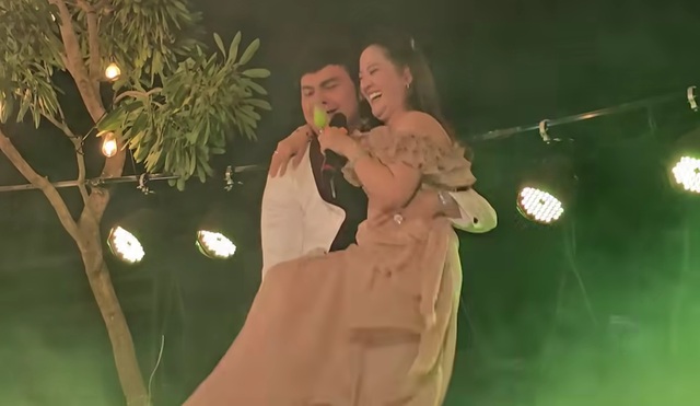 Nam NSƯT gây tranh cãi khi làm một chuyện với con nuôi Vũ Linh: "Ai chửi thì cứ chửi"- Ảnh 1. Nam NSƯT gây tranh cãi khi làm một chuyện với con nuôi Vũ Linh: "Ai chửi thì cứ chửi"- Ảnh 1.