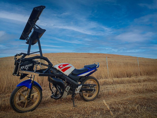 Kejashi Tilt Rotor: Chiếc xe máy 'điên rồ' với cánh khí động học nghiêng, tham vọng thay đổi cách vào cua- Ảnh 2. Kejashi Tilt Rotor: Chiếc xe máy 'điên rồ' với cánh khí động học nghiêng, tham vọng thay đổi cách vào cua- Ảnh 2.