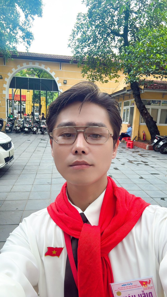 Sao Việt đồng loạt khoe sắc mừng ngày Tết Độc Lập, nhìn những khung hình đầy tự hào mới thấy: Hòa bình đẹp lắm- Ảnh 26. Sao Việt đồng loạt khoe sắc mừng ngày Tết Độc Lập, nhìn những khung hình đầy tự hào mới thấy: Hòa bình đẹp lắm- Ảnh 26.