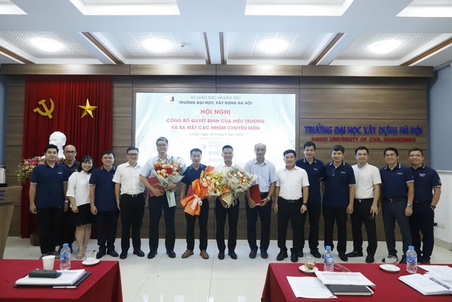 Trường Đại học Xây dựng Hà Nội: Bổ nhiệm Phó Viện trưởng Viện Địa kỹ thuật và Công trình, ra mắt các nhóm chuyên môn
- Ảnh 2.