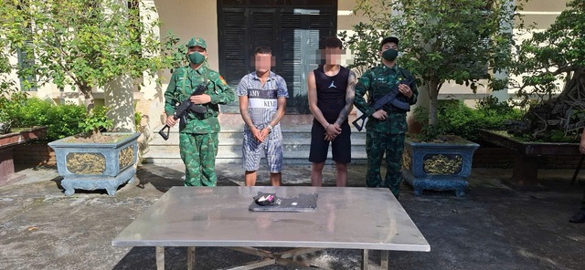 Đồn Biên phòng Hải Hòa khởi tố vụ án liên quan đến 2 đối tượng mua bán trái phép ma túy- Ảnh 1. Đồn Biên phòng Hải Hòa khởi tố vụ án liên quan đến 2 đối tượng mua bán trái phép ma túy- Ảnh 1.
