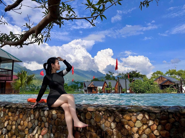 Văn Chấn: Đột phá phát triển kinh tế du lịch gắn với nông nghiệp hữu cơ và văn hóa bản địa, giai đoạn 2025 - 2030- Ảnh 3. Văn Chấn: Đột phá phát triển kinh tế du lịch gắn với nông nghiệp hữu cơ và văn hóa bản địa, giai đoạn 2025 - 2030- Ảnh 3.