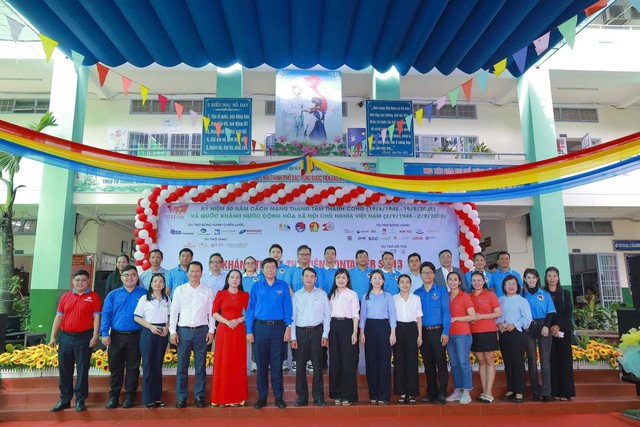 Thư viện Container số 13 – Không gian đọc sách cho thiếu nhi- Ảnh 4. Thư viện Container số 13 – Không gian đọc sách cho thiếu nhi- Ảnh 4.