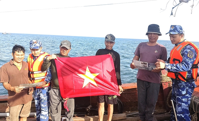 Xứng đáng là lực lượng nòng cốt bảo vệ vùng biển Đông Bắc- Ảnh 5. Xứng đáng là lực lượng nòng cốt bảo vệ vùng biển Đông Bắc- Ảnh 5.