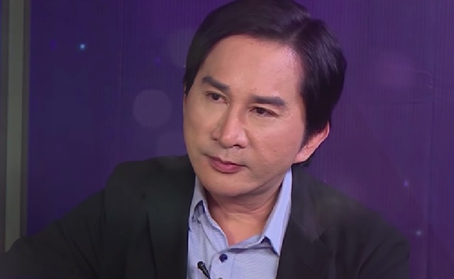 NSƯT Kim Tử Long: "Tôi rất sốc khi bị nói là loại nghệ sĩ 2, 3 vợ, không đáng là nghệ sĩ"- Ảnh 1. NSƯT Kim Tử Long: "Tôi rất sốc khi bị nói là loại nghệ sĩ 2, 3 vợ, không đáng là nghệ sĩ"- Ảnh 1.