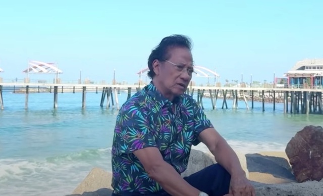 Danh ca Chế Linh: "Tôi đổ nước xuống đất, gọi tên những đồng nghiệp đã khuất"- Ảnh 1.