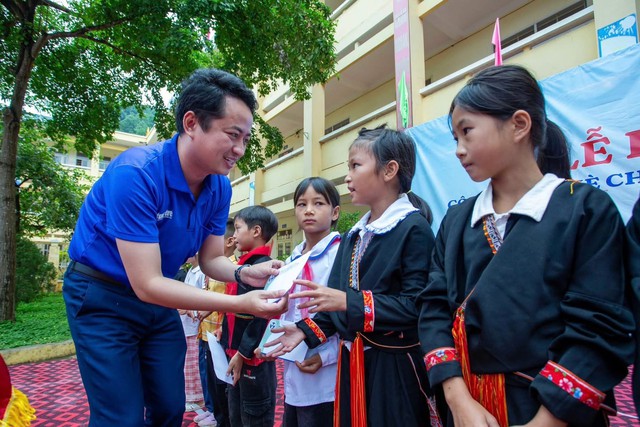 Khánh thành công trình kè chống sạt lở trường học tại tỉnh Lào Cai- Ảnh 4.