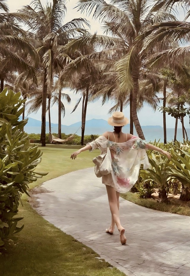 Bất ngờ với body siêu nóng bỏng của Bất ngờ với body siêu nóng bỏng của