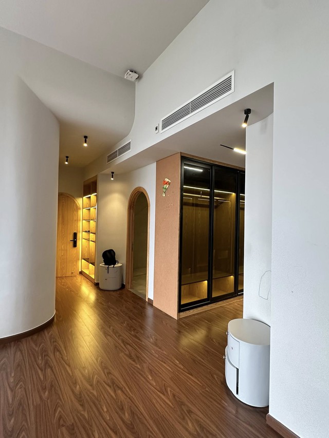 Mỹ nh&acirc;n Việt một m&igrave;nh nu&ocirc;i 5 con, bỏ trống nh&agrave; 16 tỷ ở TP.HCM, U40 sang Mỹ cưới chồng- Ảnh 5.