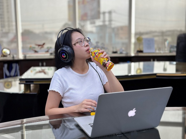 Number 1 là "must-have drink" của nhiều người trẻ để tiếp năng lượng, tăng cường tỉnh táo và sự tập trung cho công việc mỗi ngày. Number 1 là "must-have drink" của nhiều người trẻ để tiếp năng lượng, tăng cường tỉnh táo và sự tập trung cho công việc mỗi ngày.