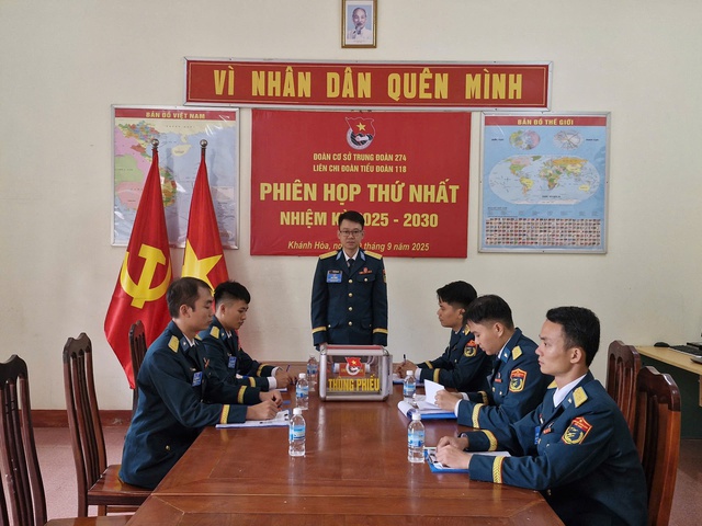 Liên Chi đoàn Tiểu đoàn 118 (Trung đoàn 274) tổ chức thành công đại hội nhiệm kỳ 2025-2030
- Ảnh 8.