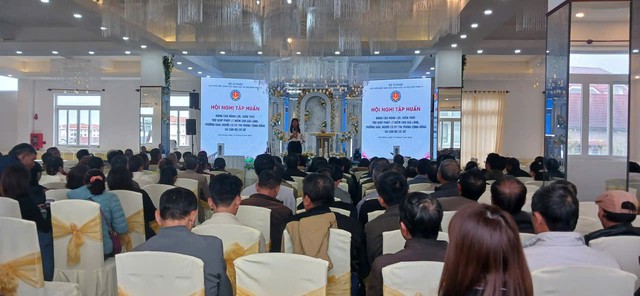 Hội nghị tập huấn nâng cao năng lực, kiến thức trợ giúp pháp lý tại tỉnh Lâm Đồng.- Ảnh 1. Hội nghị tập huấn nâng truc tiep bong da keo nha cai năng lực, kiến thức trợ giúp pháp lý tại tỉnh Lâm Đồng.- Ảnh 1.