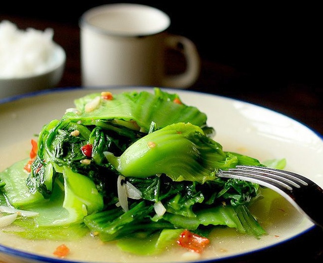 7 loại rau ăn v&agrave;o gi&uacute;p "cắt bỏ" tới 20% nguy cơ mắc ung thư đại trực tr&agrave;ng: Ai biết sớm th&igrave; lợi sớm!- Ảnh 3.