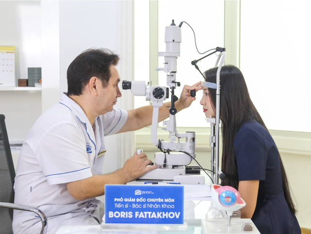 Đi khám tiền mổ cận mà nhận thấy 4 tín hiệu này, nhanh chóng “quay xe” còn kịp!- Ảnh 1. Đi khám tiền mổ cận mà nhận thấy 4 tín hiệu này, nhanh chóng “quay xe” còn kịp!- Ảnh 1.