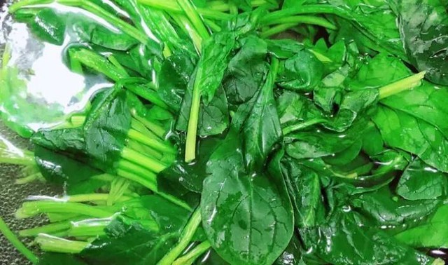 4 loại rau này không chần nước sôi coi chừng cả nhà trúng độc, loại thứ 2 rất nhiều người mê- Ảnh 1. 4 loại rau này không chần nước sôi coi chừng cả nhà trúng độc, loại thứ 2 rất nhiều người mê- Ảnh 1.