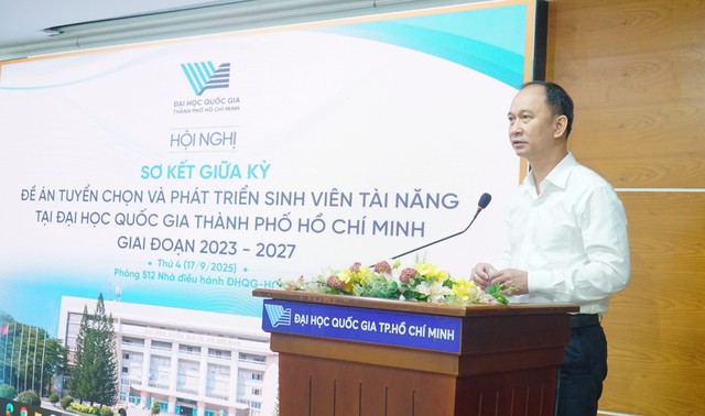 Đại học Quốc gia Thành phố Hồ Chí Minh sơ kết giữa kỳ Đề án tuyển chọn và phát triển sinh viên tài năng giai đoạn 2023–2027- Ảnh 2. Đại học Quốc gia Thành phố Hồ Chí Minh sơ kết giữa kỳ Đề án tuyển chọn và phát triển sinh viên tài năng giai đoạn 2023–2027- Ảnh 2.