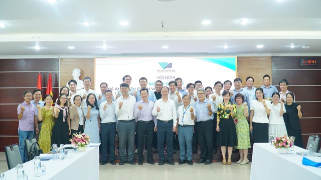 Đại học Quốc gia Thành phố Hồ Chí Minh sơ kết giữa kỳ Đề án tuyển chọn và phát triển sinh viên tài năng giai đoạn 2023–2027- Ảnh 4. Đại học Quốc gia Thành phố Hồ Chí Minh sơ kết giữa kỳ Đề án tuyển chọn và phát triển sinh viên tài năng giai đoạn 2023–2027- Ảnh 4.