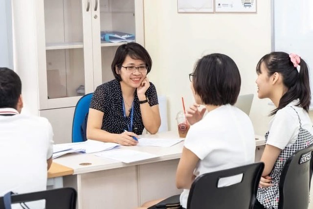 Giúp người học khắc phục khó khăn về học tập, tâm lí, quan hệ xã hội- Ảnh 1. Giúp người học khắc phục khó khăn về học tập, tâm lí, quan hệ xã hội- Ảnh 1.