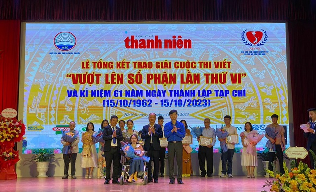 “Vượt lên số phận”: Hành trình 30 năm gieo mầm nghị lực, khẳng định giá trị nhân văn của Tạp chí Thanh niên- Ảnh 9.