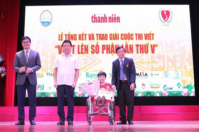 “Vượt lên số phận”: Hành trình 30 năm gieo mầm nghị lực, khẳng định giá trị nhân văn của Tạp chí Thanh niên- Ảnh 1.