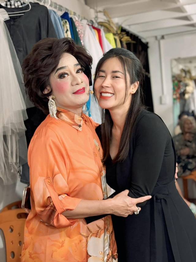 Đệ tử ông trùm Điền Quân: Nữ CEO giàu có, tậu nhà mặt tiền TP.HCM khiến nhiều nghệ sĩ tới thăm- Ảnh 3.