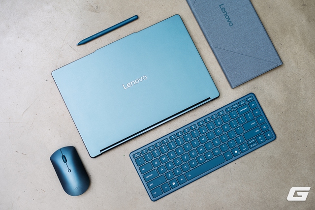 Trải nghiệm nhanh Lenovo Yoga Book 9i Gen 10: Màn hình kép, hiệu năng cao cùng loạt trải nghiệm sáng tạo linh hoạt, ai sẽ là người cần?- Ảnh 2.