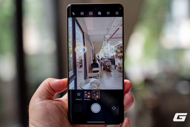 Cận cảnh realme 15 Pro: Thiết kế bắt mắt, pin 7000mAh cực “trâu”, nhiều tính năng AI độc đáo, giá 15 triệu đồng- Ảnh 11.