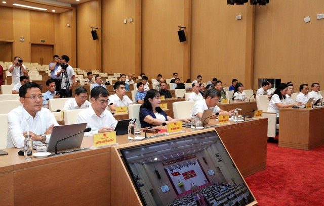 Lào Cai “xoay chuyển tình thế” để tăng tốc phát triển trở thành trung tâm kết nối giao thương kinh tế giữa Việt Nam và các nước ASEAN với vùng Tây Nam - Trung Quốc- Ảnh 3. Lào Cai “xoay chuyển tình thế” để tăng tốc phát triển trở thành trung tâm kết nối giao thương kinh tế giữa Việt Nam và các nước ASEAN với vùng Tây Nam - Trung Quốc- Ảnh 3.