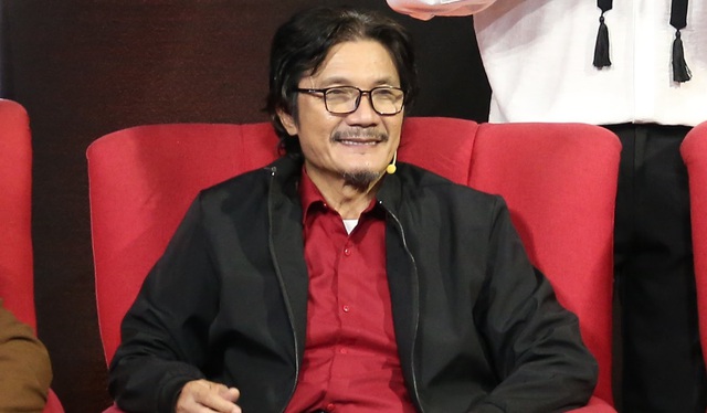 Nam nghệ sĩ 58 tuổi nghiêm khắc nói thẳng đàn em trên truyền hình- Ảnh 1. Nam nghệ sĩ 58 tuổi nghiêm khắc nói thẳng đàn em trên truyền hình- Ảnh 1.