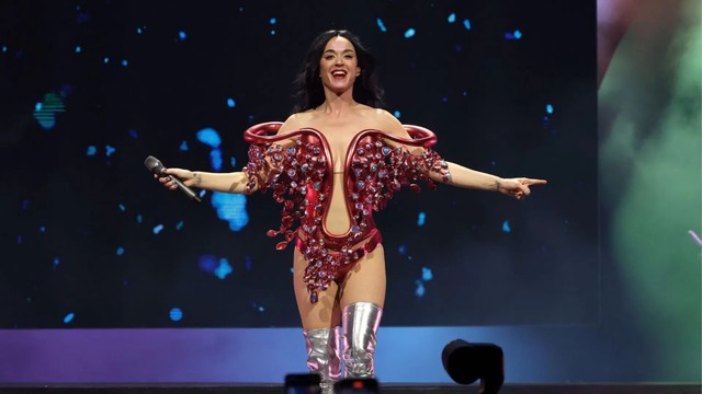 Câu trả lời cho sự hết thời của mỹ nhân làm màu nhất showbiz- Ảnh 7. Câu trả lời cho sự hết thời của mỹ nhân làm màu nhất showbiz- Ảnh 7.