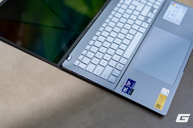 Đây là bộ đôi ASUS truc tiep bong da keo nha cai S5: Kẻ thì intel, người lại AMD, 14 hay 16 inch cho mùa tựu trường?- Ảnh 10.