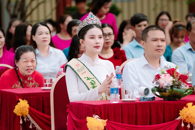 Điều ít biết về á hậu 2 Hoa hậu Trái đất Việt Nam 2025- Ảnh 3. Điều ít biết về á hậu 2 truc tiep bong da c1 hậu Trái đất Việt Nam 2025- Ảnh 3.