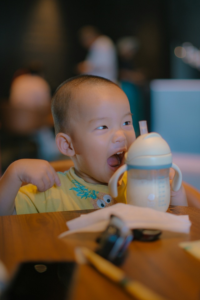 Mẹ hiểu vi chất, con cao lớn: Trọn bộ vi chất mẹ cần biết trong quá trình nuôi lớn một em bé thật trộm vía- Ảnh 1. Mẹ hiểu vi chất, con cao lớn: Trọn bộ vi chất mẹ cần biết trong quá trình nuôi lớn một em bé thật trộm vía- Ảnh 1.