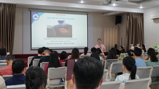 Lớp học tiền sản “Thai giáo” tại Bệnh viện Phụ sản MêKông: Kiến thức bổ ích – Trải nghiệm gắn kết- Ảnh 1.