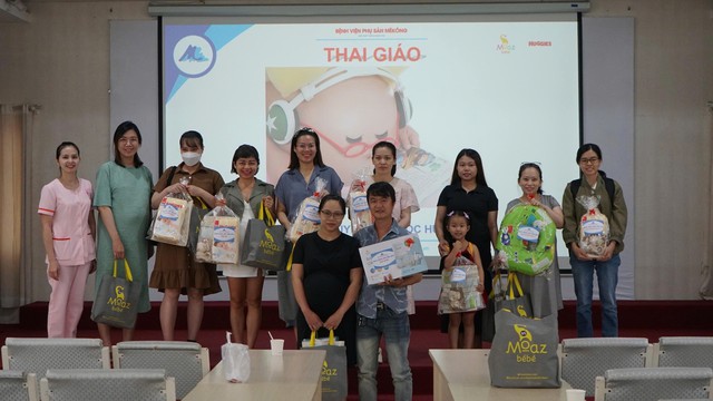 Lớp học tiền sản “Thai giáo” tại Bệnh viện Phụ sản MêKông: Kiến thức bổ ích – Trải nghiệm gắn kết- Ảnh 5.