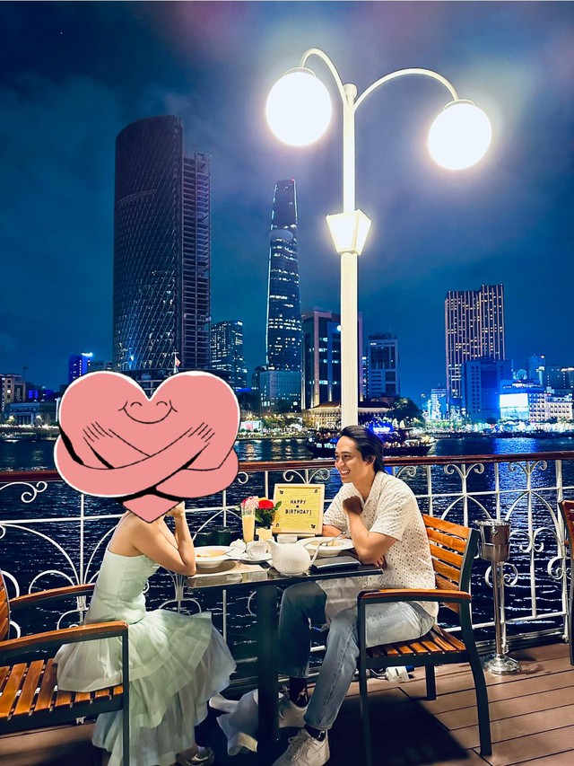 Sao nữ nổi tiếng miền Tây ai cũng biết mặt: Huỷ hôn với bạn trai Tây yêu 12 năm, nhan sắc hiện tại miêu tả bằng 1 chữ!- Ảnh 8. truc tiep bong da keo nha cai nữ nổi tiếng miền Tây ai cũng biết mặt: Huỷ hôn với bạn trai Tây yêu 12 năm, nhan sắc hiện tại miêu tả bằng 1 chữ!- Ảnh 8.