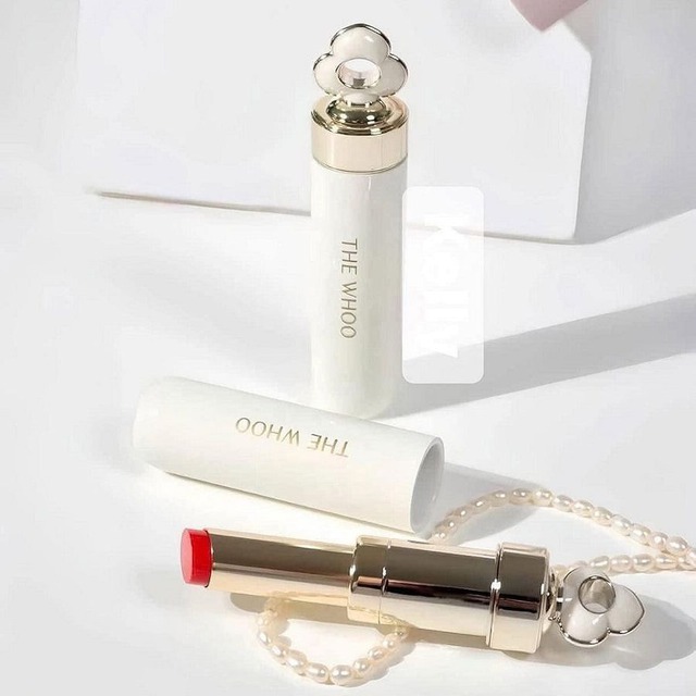 Sale 9/9: 5 món skincare hack da căng mọng như trái chín, chị em rỉ tai nhau là có "ma thuật" giúp xinh đẹp lên!- Ảnh 5. Sale 9/9: 5 món skincare hack truc tiep bong da c1 căng mọng như trái chín, chị em rỉ tai nhau là có "ma thuật" giúp xinh đẹp lên!- Ảnh 5.