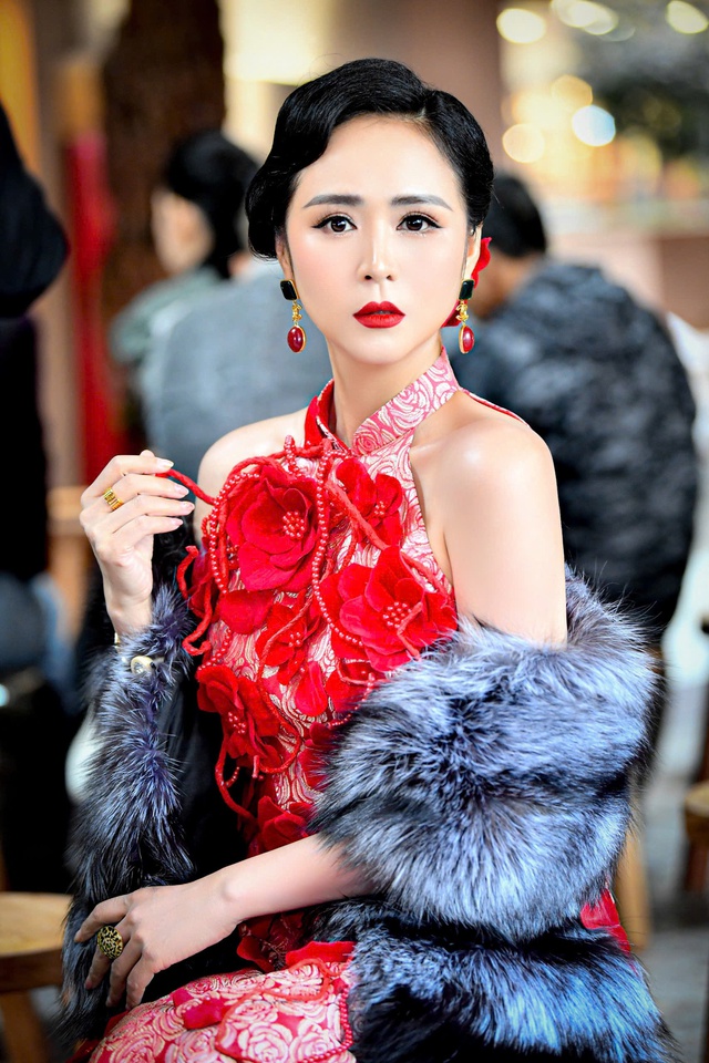 NTK Thanh Hương Bùi tham gia Tuần lễ Thời trang Thượng Hải- Ảnh 2. NTK bong da truc tiep xoi lac Hương Bùi tham gia Tuần lễ Thời trang Thượng Hải- Ảnh 2.