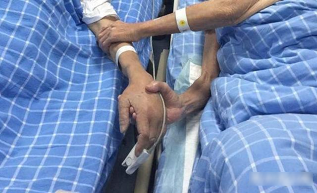 Cặp vợ chồng 9X cùng nhiễm HPV, bác sĩ cảnh báo 3 thói quen sinh hoạt tưởng vô hại đang âm thầm bào mòn sức khỏe- Ảnh 1. Cặp vợ chồng 9X cùng nhiễm HPV, bác sĩ cảnh báo 3 thói quen sinh hoạt tưởng vô hại đang âm thầm bào mòn sức khỏe- Ảnh 1.