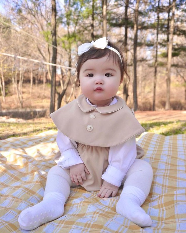 Theo quan niệm d&acirc;n gian, người ta ngại &ldquo;g&aacute;i h&ocirc;m Rằm&rdquo;, nhưng những b&eacute; g&aacute;i sinh v&agrave;o ng&agrave;y Rằm &acirc;m lịch c&oacute; nhiều điểm kh&aacute;c biệt- Ảnh 4.