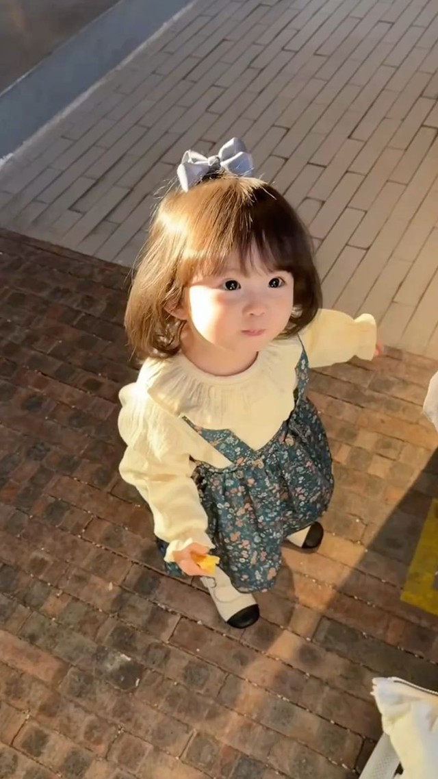 Theo quan niệm d&acirc;n gian, người ta ngại &ldquo;g&aacute;i h&ocirc;m Rằm&rdquo;, nhưng những b&eacute; g&aacute;i sinh v&agrave;o ng&agrave;y Rằm &acirc;m lịch c&oacute; nhiều điểm kh&aacute;c biệt- Ảnh 2.