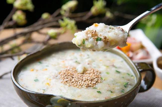 2 loại ch&aacute;o n&agrave;y ăn thường xuy&ecirc;n hại dạ d&agrave;y, thậm ch&iacute; g&acirc;y ung thư nhưng nhiều người ăn mỗi ng&agrave;y- Ảnh 2.