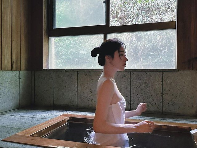 7 thủ phạm khiến v&ugrave;ng k&iacute;n tối m&agrave;u d&ugrave;... chẳng li&ecirc;n quan g&igrave; đến "chuyện ấy", phụ nữ sau tuổi 40 c&agrave;ng dễ mắc sai lầm- Ảnh 2.