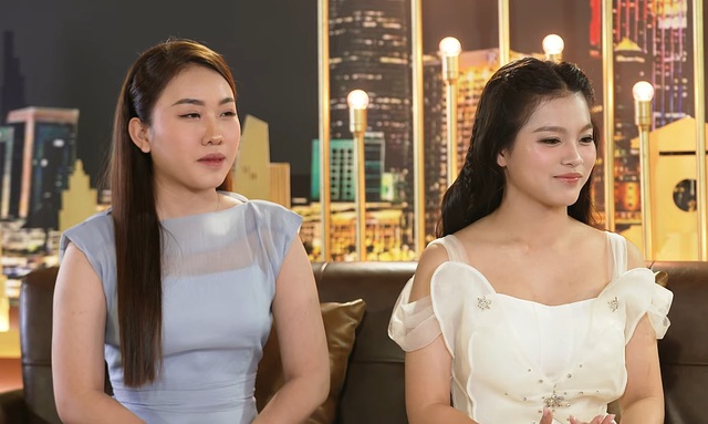 Hai con nu&ocirc;i Phi Nhung n&oacute;i l&iacute; do kh&ocirc;ng được l&ograve;ng nhiều người- Ảnh 1.