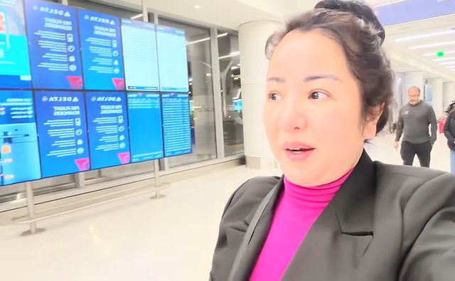 Nữ nghệ sĩ đi diễn ở Mỹ: Su&yacute;t kh&ocirc;ng được bay, bị giữ lại h&agrave;nh l&yacute;- Ảnh 2.